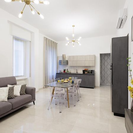 Genoa Lux Apartments With Parking Εξωτερικό φωτογραφία